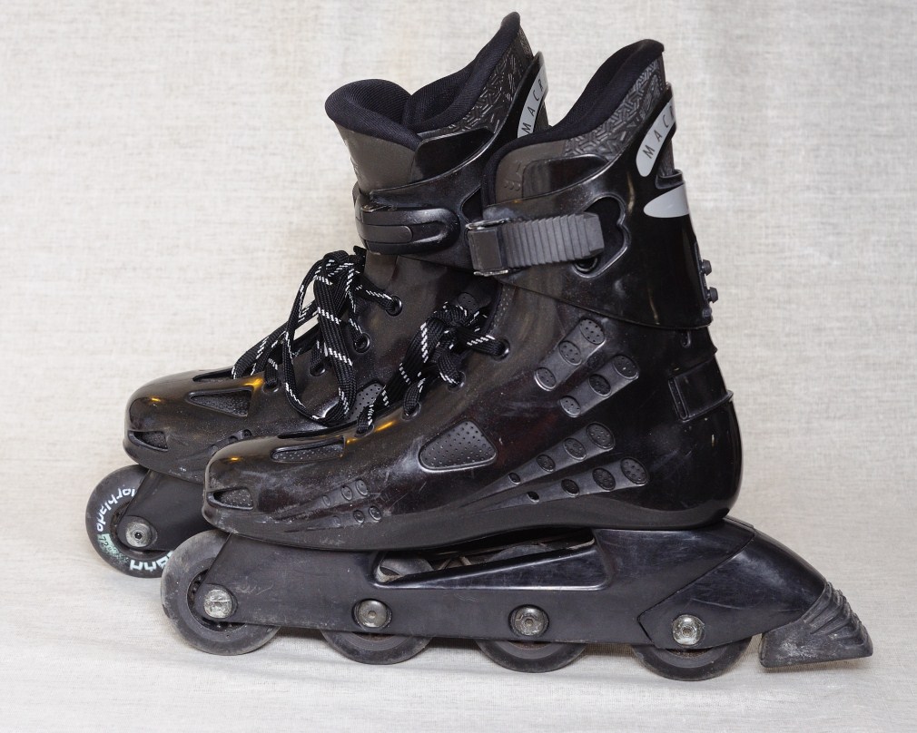 rollerblade_macroblade_ES_T43_1.jpg