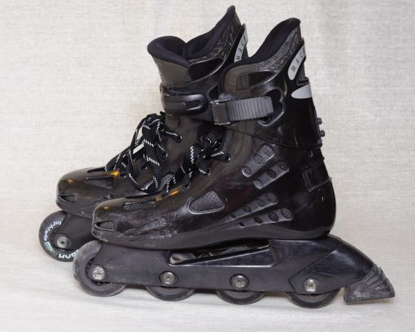 rollerblade_macroblade_ES_T43_1.jpg