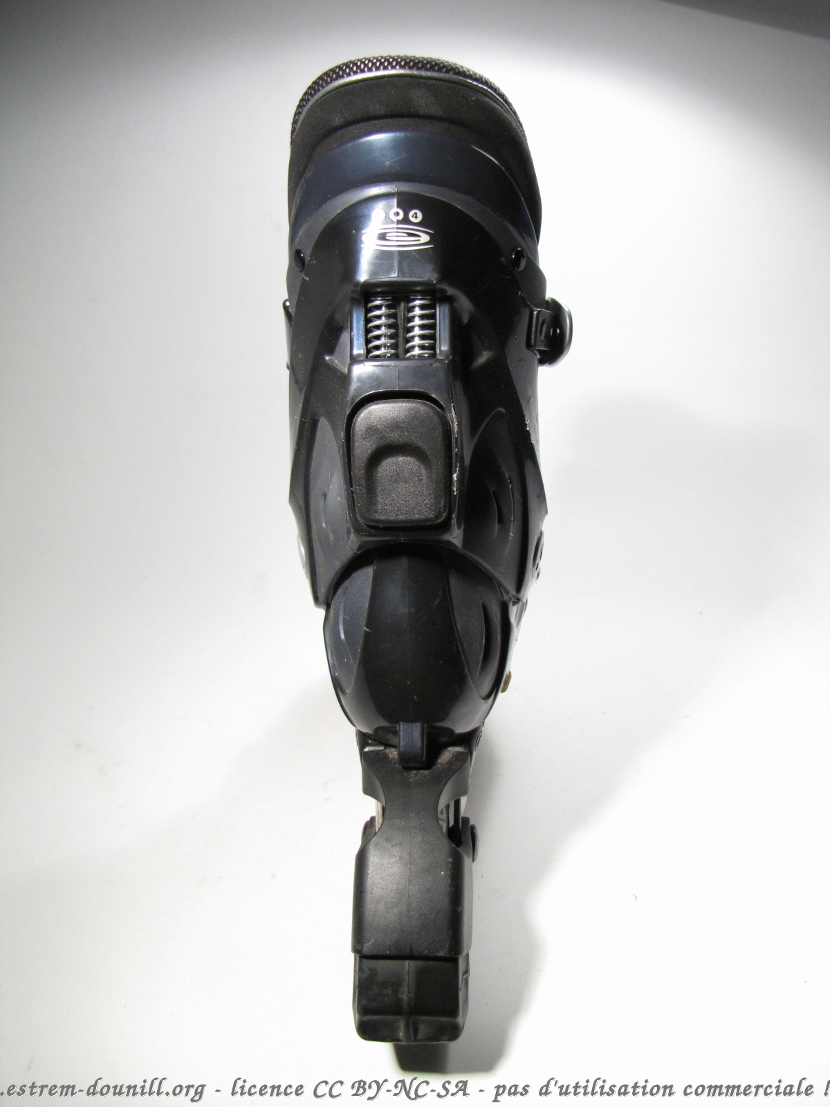 rollerblade_E4.4_arriere.jpg