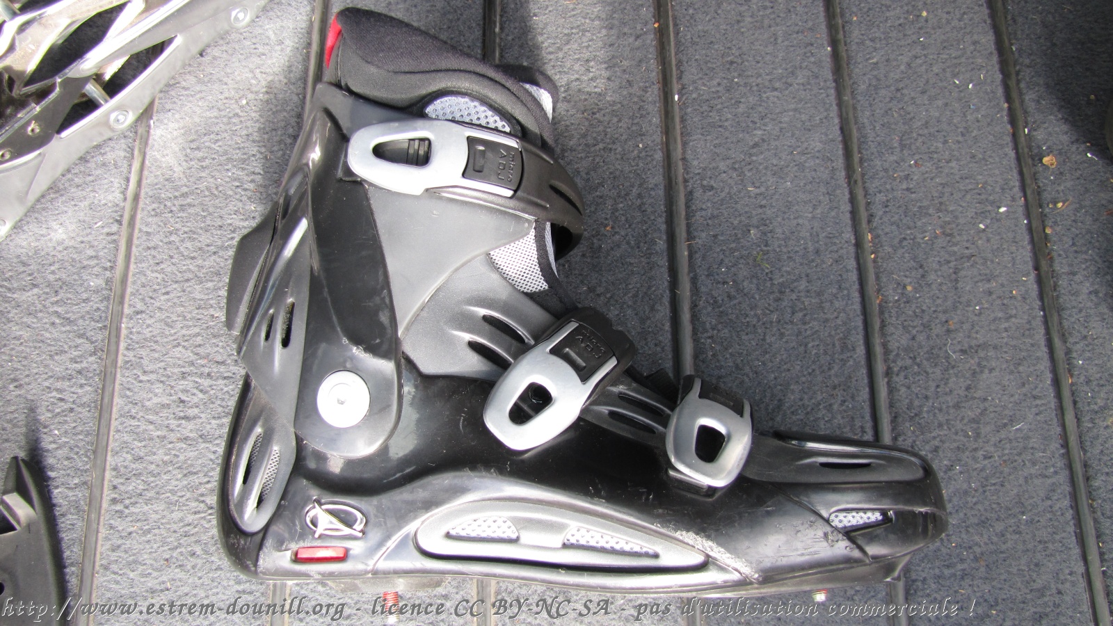 rollerblade_E7_TI_W_exterieur.jpg