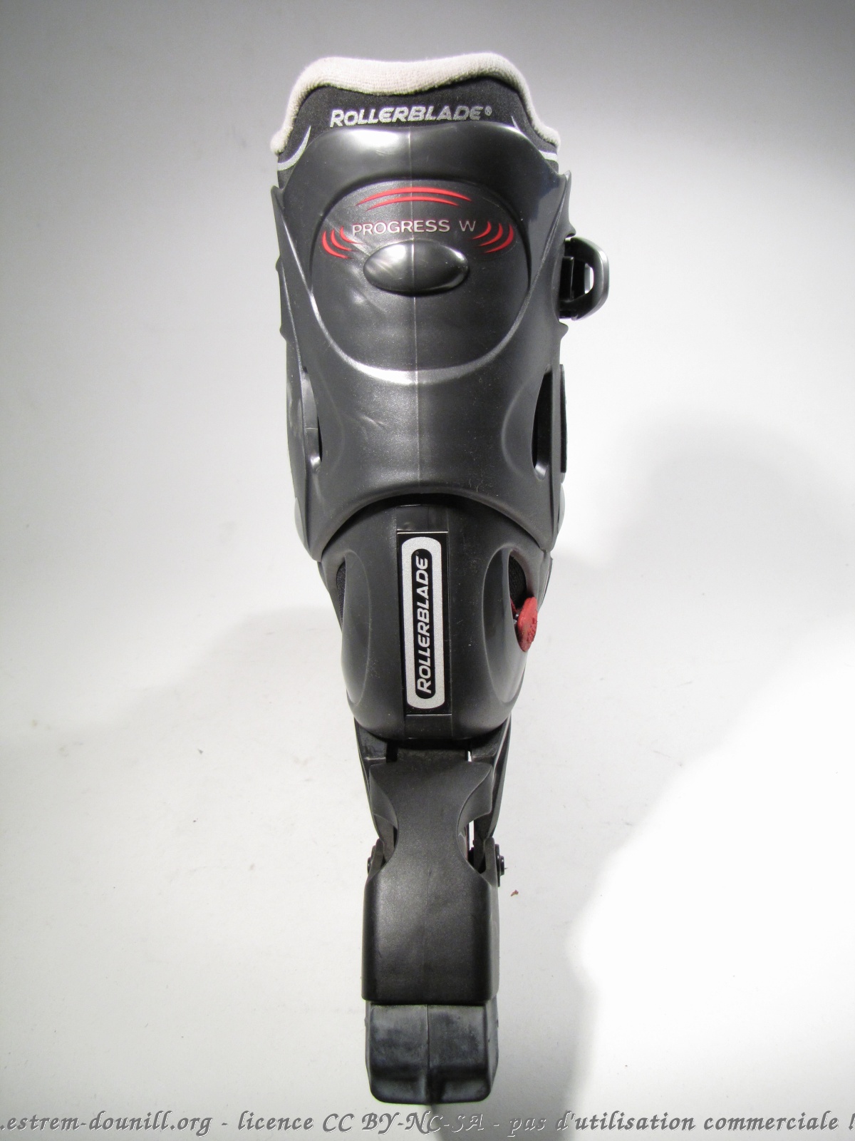 rollerblade_macro_progress_w_arriere.jpg