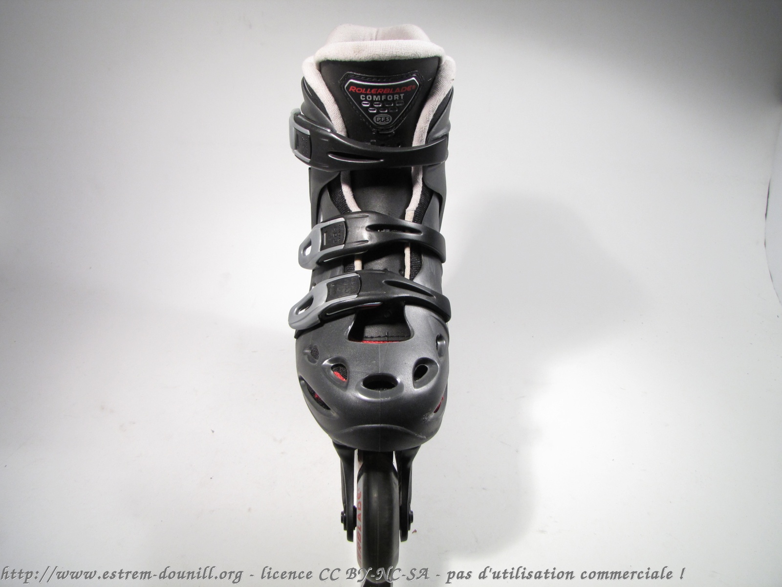 rollerblade_macro_progress_w_avant.jpg