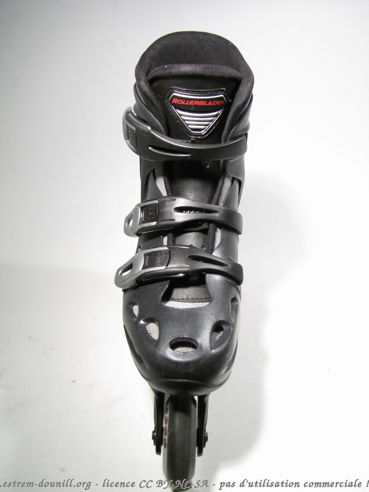 rollerblade_macro_spiritblade_avant.jpg