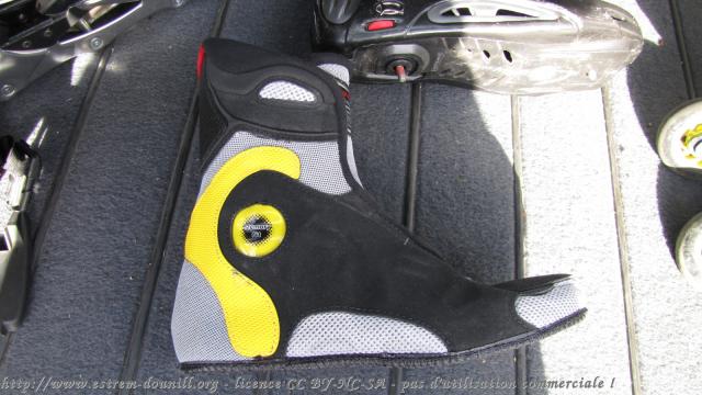 rollerblade_E7_TI_W__chausson_exterieur.jpg