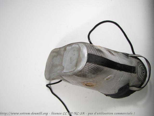 rollerblade_twister_2006__chausson_dessous.jpg