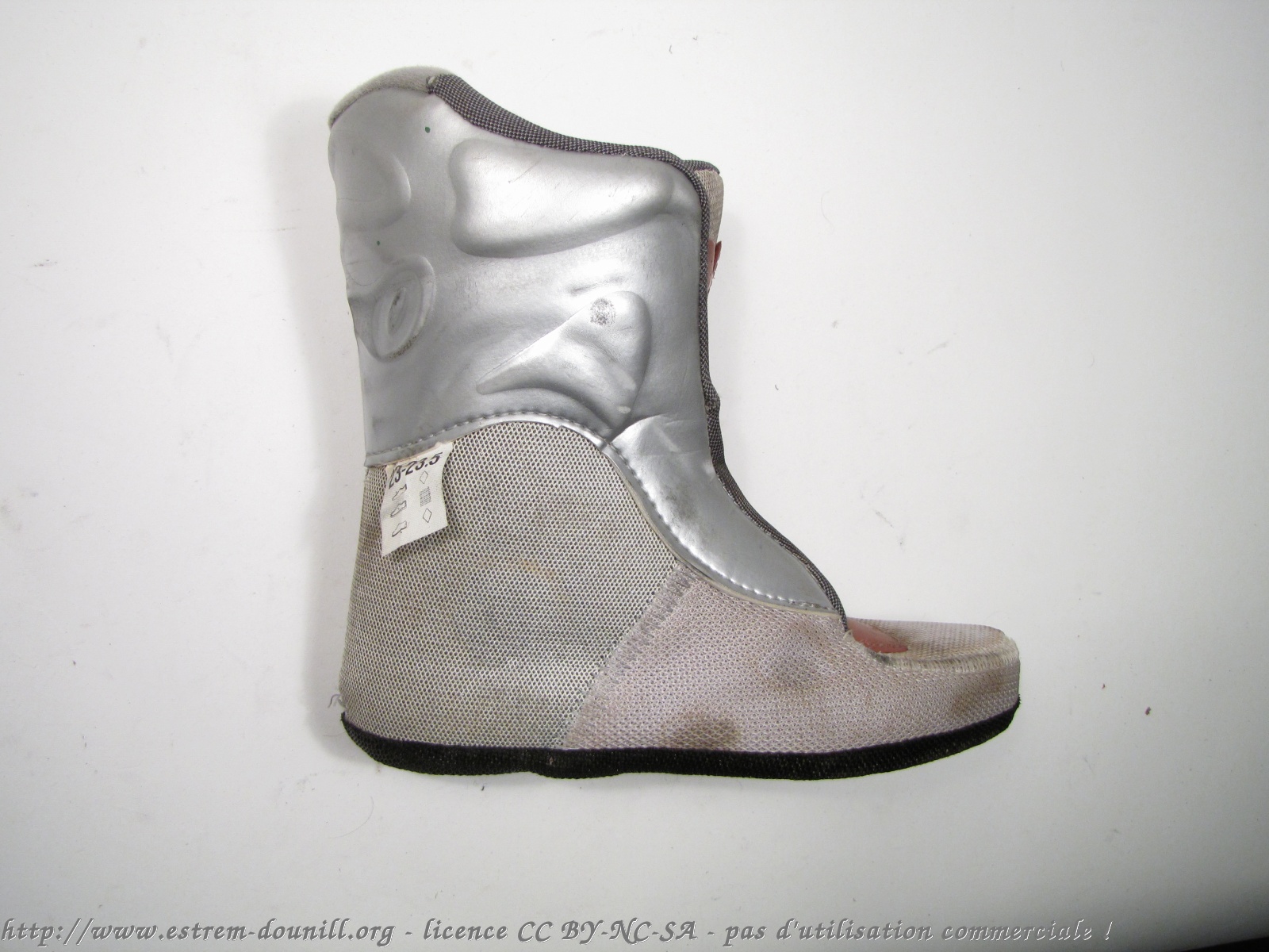 rossignol_distance__chausson_exterieur.jpg