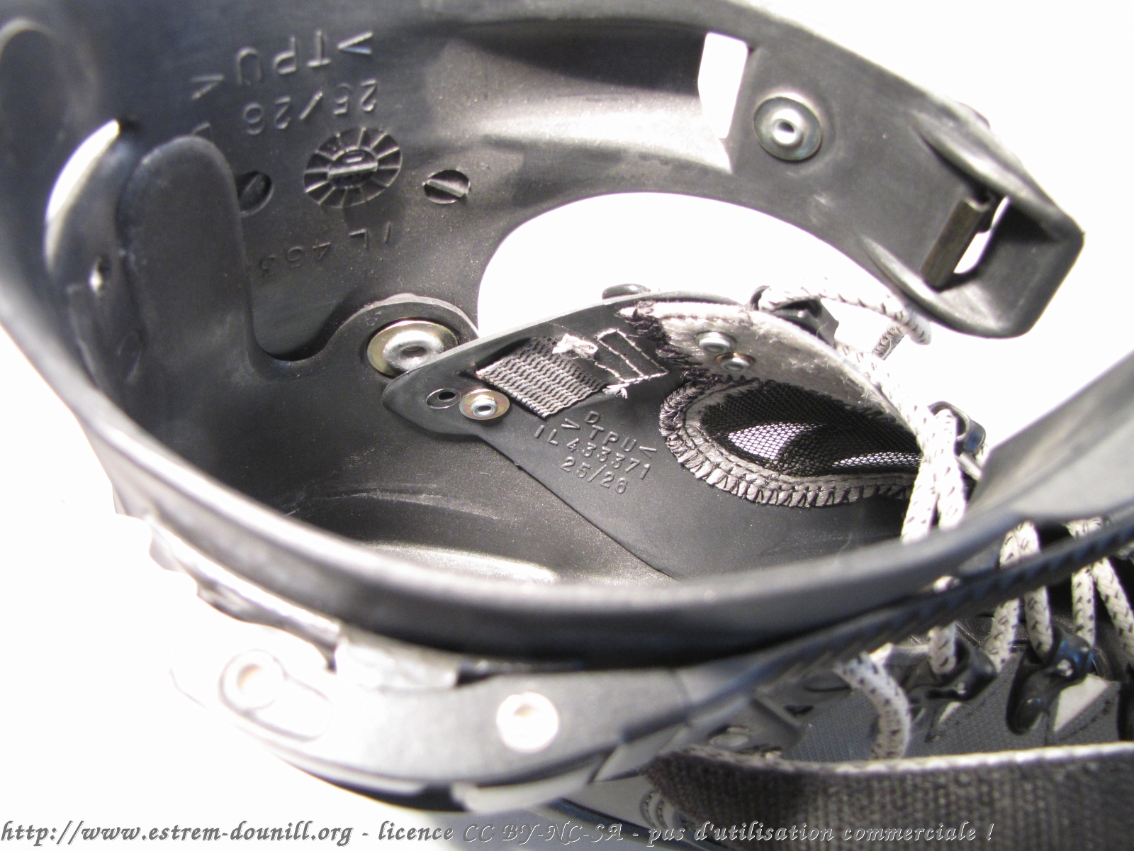 salomon_deflector_2__rivet_spoiler_pointure.jpg